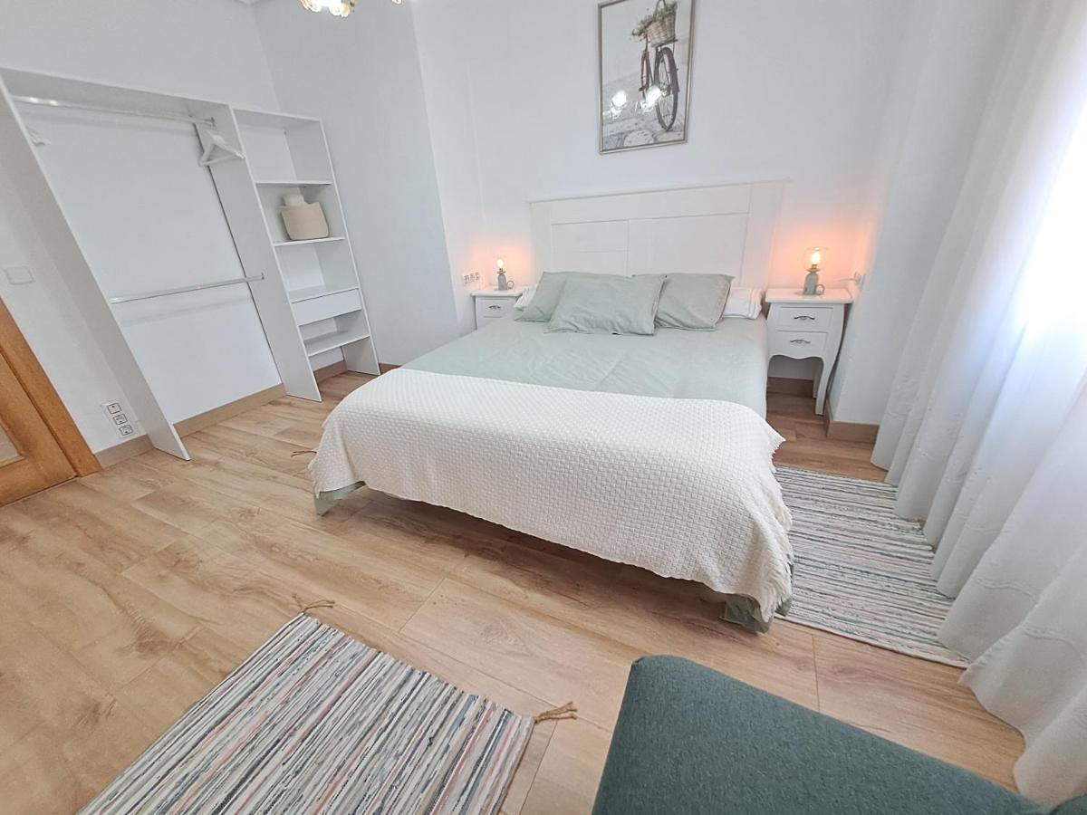 Apartamento De 120M2 Al Lado De Cabarceno Saron Exterior foto